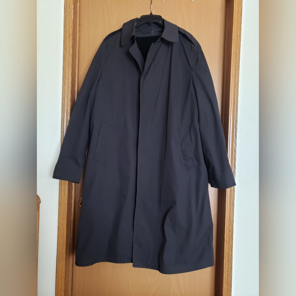 US Military Trench Coat Size 42L Black All Weather Button Up Faux Fur Liner EUC